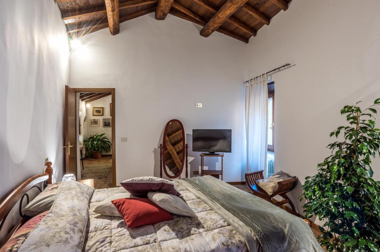 לינה וארוחת בוקר באנורג'יו Casa Roma מראה חיצוני תמונה